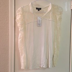 Long sleeve lace top